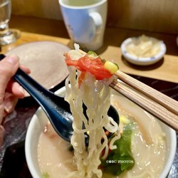 Shumi - A bowl of rich creamy Tonkotsu ramen to finish our evening.