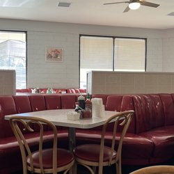 KT Noodles - Inside