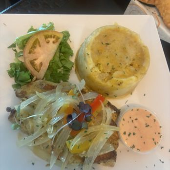 La Casa Del Dorado - Dorado al Ajillo With Bifongo de Yuca y Plátano Garlic Mahi-Mahi with a Yucca and Plantain Mash - Seafood Near Me - Aguada, Puerto Rico La Casa Del Dorado - Dorado al Ajillo With Bifongo de Yuca y Plátano Garlic Mahi-Mahi with a Yucca and Plantain Mash - Seafood Near Me - Aguada, Puerto Rico