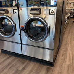Vallejo Wash N Dry - The big 8 load washers.