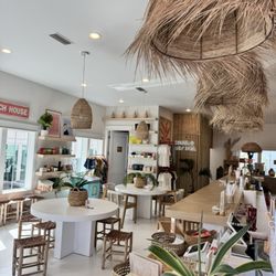Real + Raw 30A Organic Eatery + Market