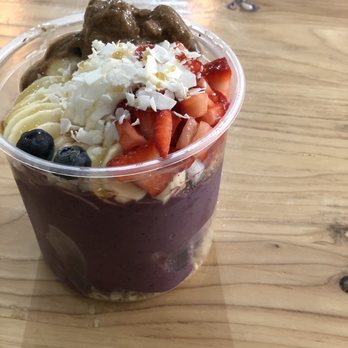 Wow Wow Hawaiian Lemonade - Ahwatukee - Haupia Bowl (add almond butter) - Juice Bars & Smoothies Near Me - Phoenix, Arizona Wow Wow Hawaiian Lemonade - Ahwatukee - Haupia Bowl (add almond butter) - Juice Bars & Smoothies Near Me - Phoenix, Arizona