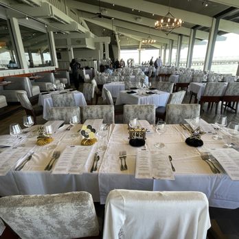 Skates On The Bay - My table for 10. - Seafood Near Me - Berkeley, California