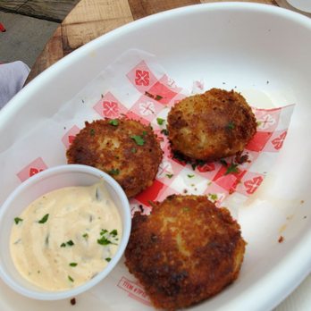 Barking Crab - Crab cakes - Seafood Near Me - Boston, Massachusetts Barking Crab - Crab cakes - Seafood Near Me - Boston, Massachusetts