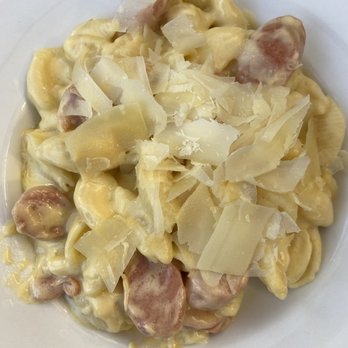 Side Street Cafe - Mac and cheese with hot dogs. - American Near Me - Bar Harbor, Maine Side Street Cafe - Mac and cheese with hot dogs. - American Near Me - Bar Harbor, Maine