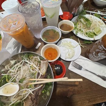 Ba Le Restaurant - Pho - Vietnamese Near Me - Dallas, Texas