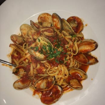 Olazzo - Clam linguine with marinara sauce - Italian Near Me - Bethesda, Maryland Olazzo - Clam linguine with marinara sauce - Italian Near Me - Bethesda, Maryland