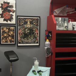 Patriots Tattoo Piercing