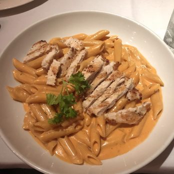 Greenhouse Cafe - Penne Vodka with Chicken - New American Near Me - Brooklyn, New York