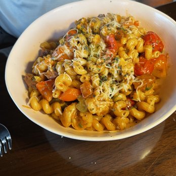 Lucilla - Cajun pasta with shrimp and peppers. Large serving size! - New American Near Me - Tallahassee, Florida Lucilla - Cajun pasta with shrimp and peppers. Large serving size! - New American Near Me - Tallahassee, Florida