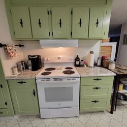 This is where I bake my Delicious crisps.