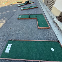 805 Mini Golf