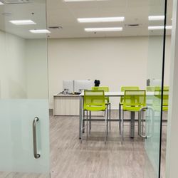 Advisor Associate