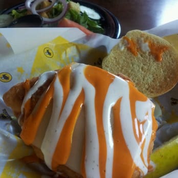 Buffalo Wild Wings - Crispy chicken burger - Chicken Wings Near Me - Burlington, Vermont