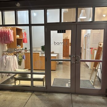 barre3 - Exterior - Barre Classes Near Me - Columbus, Ohio barre3 - Exterior - Barre Classes Near Me - Columbus, Ohio