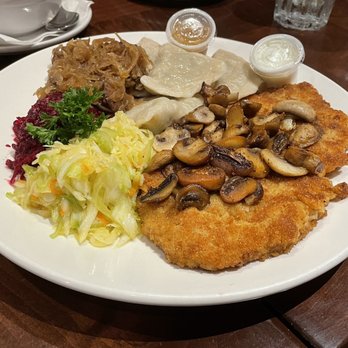 Café Polonez - Platter for 1 ($24.95) - Polish Near Me - Toronto, Ontario Café Polonez - Platter for 1 ($24.95) - Polish Near Me - Toronto, Ontario