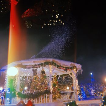 Night of Lights OC - It's snowing !!! - Performing Arts Near Me - Costa Mesa, California Night of Lights OC - It's snowing !!! - Performing Arts Near Me - Costa Mesa, California