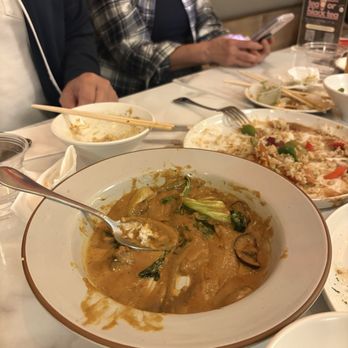 Chào XO - Kare Curry, different from the pictures. On the Thicker side, heavy on peanut butter - Asian Fusion Near Me - National City, California