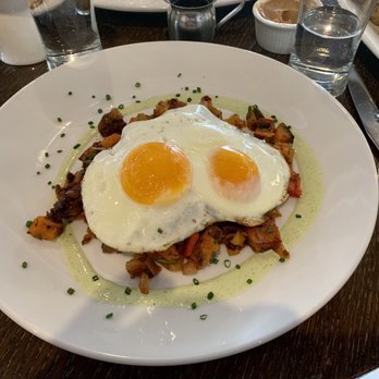 The Queensboro - Sweet Potato Chorizo Hash and Sunny Eggs - Gastropubs Near Me - Jackson Heights, New York The Queensboro - Sweet Potato Chorizo Hash and Sunny Eggs - Gastropubs Near Me - Jackson Heights, New York