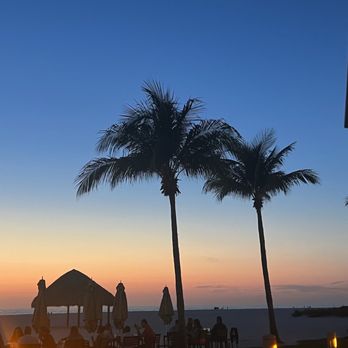 Kane - Sunset views - Indonesian Near Me - Marco Island, Florida Kane - Sunset views - Indonesian Near Me - Marco Island, Florida