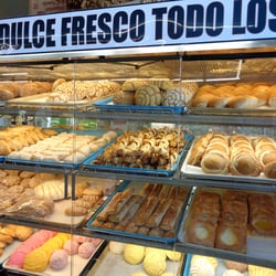 Mercado Y Carniceria El Rancho - Panaderia.