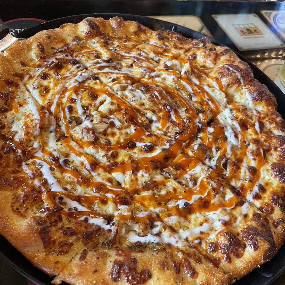 Buffalo chicken pizza Buffalo chicken pizza