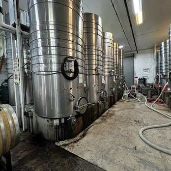 Ultimate Vineyards - Wineries Near Me - Temecula, California Ultimate Vineyards - Wineries Near Me - Temecula, California