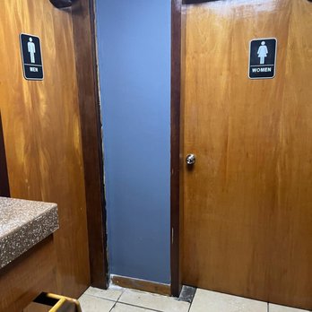Taiki - Restrooms - Sushi Bars Near Me - Guaynabo, Puerto Rico