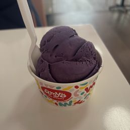 Ube Cheesecake and Coffee ice cream Ube Cheesecake and Coffee ice cream
