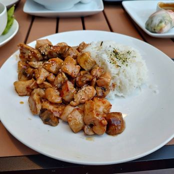 Uncle Sang Sushi & Kitchen - Vietnamese Near Me - Solon, Iowa Uncle Sang Sushi & Kitchen - Vietnamese Near Me - Solon, Iowa