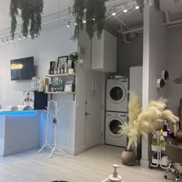 Salon