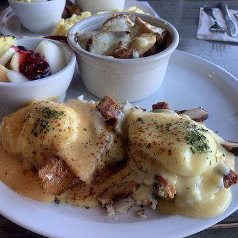 Sel, Poivre & Pommes - Spécial S.P.P $20.95 - Breakfast & Brunch Near Me - Saint-Eustache, Quebec Sel, Poivre & Pommes - Spécial S.P.P $20.95 - Breakfast & Brunch Near Me - Saint-Eustache, Quebec