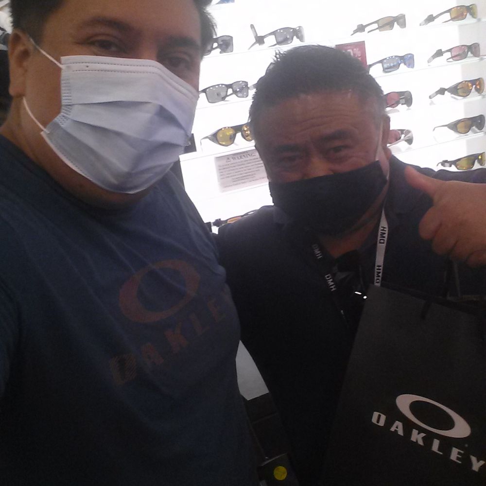 Oakley - With the Maestro Manager Victor Flores, very helpful and awesome guy! - Eyewear & Opticians Near Me - Los Angeles, California Oakley - With the Maestro Manager Victor Flores, very helpful and awesome guy! - Eyewear & Opticians Near Me - Los Angeles, California