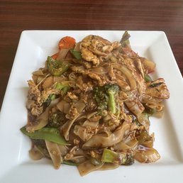 Drunken Noodle