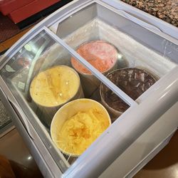 Hong Kong Buffet - Lumberton - Ice cream selection