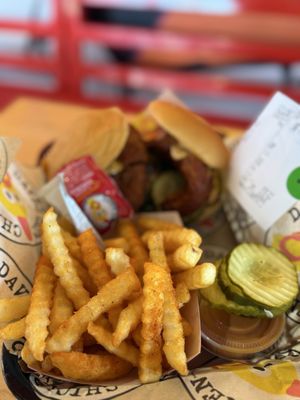 Dave's Hot Chicken by null