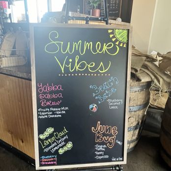 Cedar Grove Coffee House - Seasonal drinks - Coffee & Tea Near Me - Shepherdsville, Kentucky