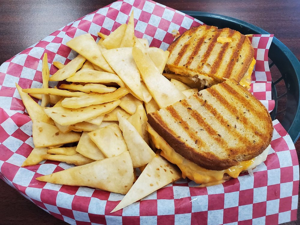 THE BREAD BOX Updated October 2024 10 N Jefferson St, Mount Union, Pennsylvania Cafes