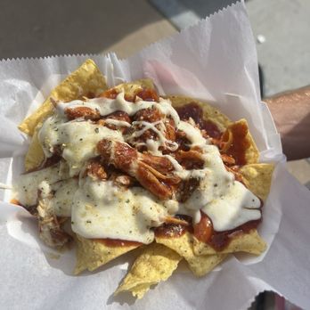 Haven Express - Smoked pork nachos - Food Trucks Near Me Haven Express - Smoked pork nachos - Food Trucks Near Me