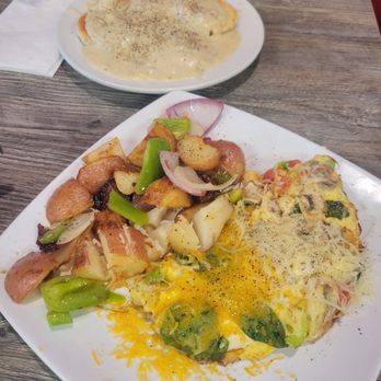 Georgias Restaurant - Veggie omlette & Biscuits & gravy. - American Near Me - Glendora, California Georgias Restaurant - Veggie omlette & Biscuits & gravy. - American Near Me - Glendora, California