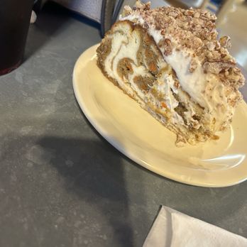 Hungry Horse Restaurant - Carrot cake cheesecake - American Near Me - Boerne, Texas