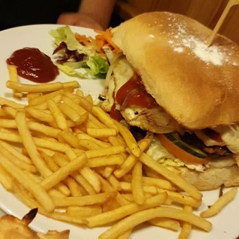 Quetschn - Italian Near Me - Bayreuth, BY Quetschn - Italian Near Me - Bayreuth, BY
