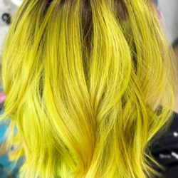 Karla Isbell Hair