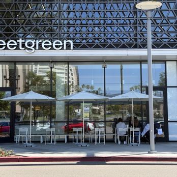 sweetgreen - Healthy Salads, Wraps, and Bowls - Outdoor seating - Salad Near Me - San Diego, California sweetgreen - Healthy Salads, Wraps, and Bowls - Outdoor seating - Salad Near Me - San Diego, California