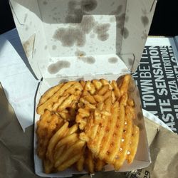 Pats Pizzeria - Waffle Fries