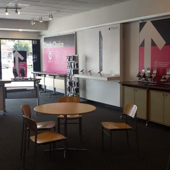 T-Mobile - Mobile Phones Near Me - Sherman Oaks, California