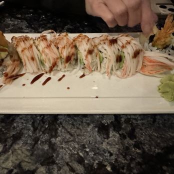 Lucky 8 Noodle + Sushi Bar - Crane roll - Chinese Near Me - Mount Pocono, Pennsylvania Lucky 8 Noodle + Sushi Bar - Crane roll - Chinese Near Me - Mount Pocono, Pennsylvania