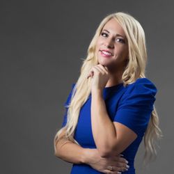 Turf Queen DFW - Tammy Moore has been in business for over 20+ years owning and operating businesses, standing behind her workmanship and quality