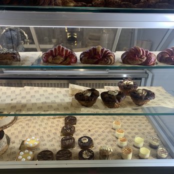 Patis Bakery - Cafes Near Me - New York, New York Patis Bakery - Cafes Near Me - New York, New York