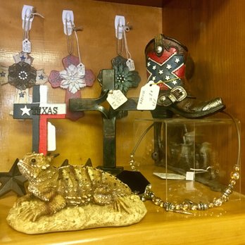 FJS Vintage & Antiques - Antiques Near Me - Irving, Texas FJS Vintage & Antiques - Antiques Near Me - Irving, Texas